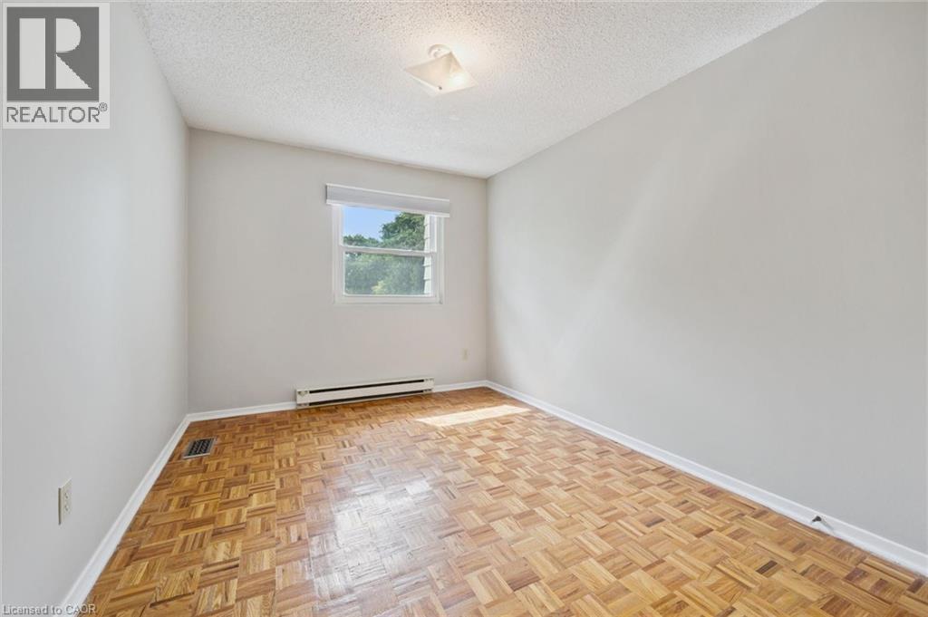 #B 657 ALBERT Street - Image 31