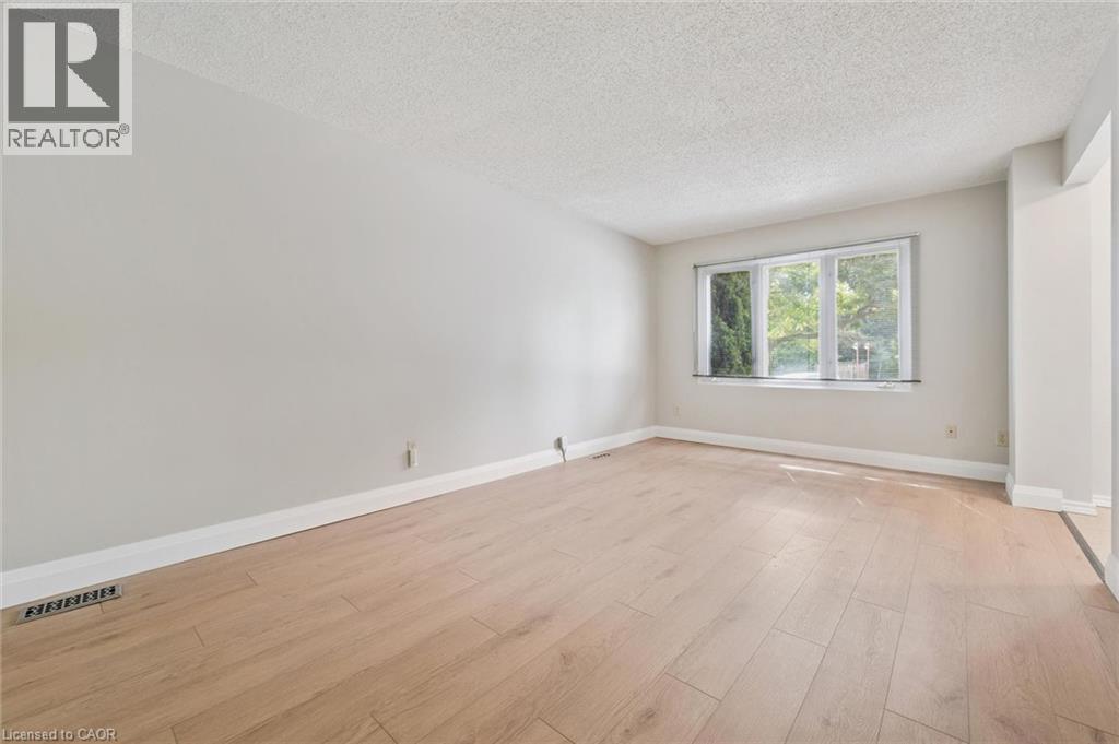 #B 657 ALBERT Street - Image 19