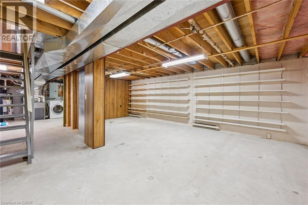 #B 657 ALBERT Street - Image 35