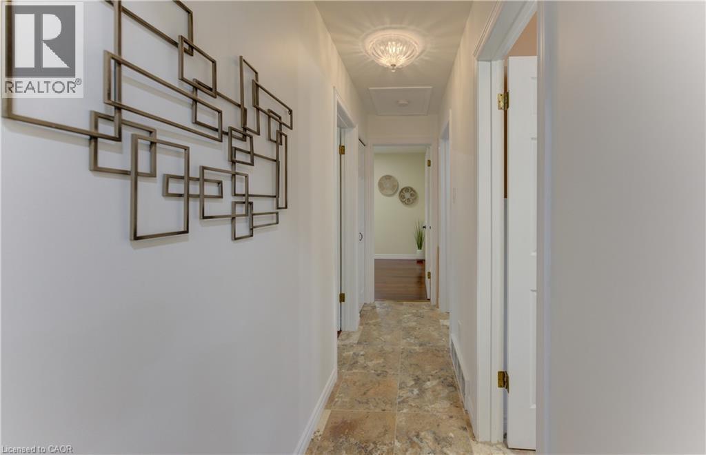 422 GRANGEWOOD Drive - 25