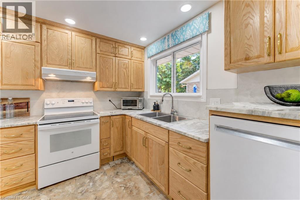 422 GRANGEWOOD Drive - 12