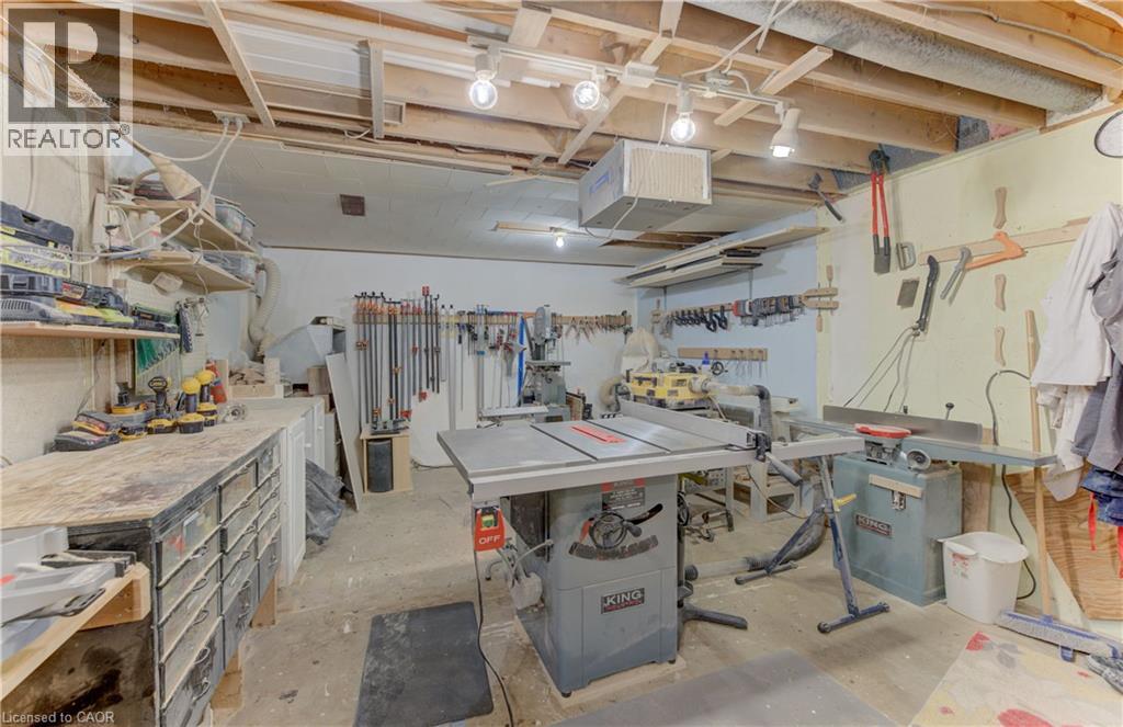 422 GRANGEWOOD Drive - 36
