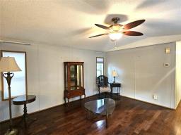 35 Village Drive, Ste Anne, MB R5H1H4 Photo 7