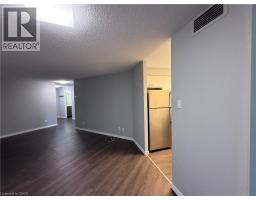 Living room/Dining room - 20 Ellen Street Unit# 404, Waterloo, ON N2H6R7 Photo 6