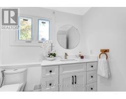 515 London Road, Newmarket, ON L3Y6E4 Photo 24