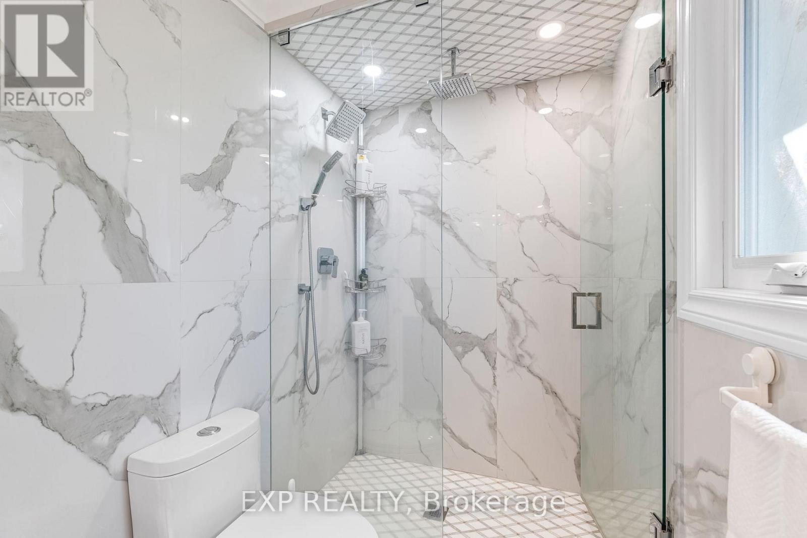 515 London Road, Newmarket, ON photo 29