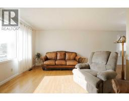 Primary Bedroom - 307 Cochrane Crescent, Fort Mcmurray, AB T9K1J2 Photo 8