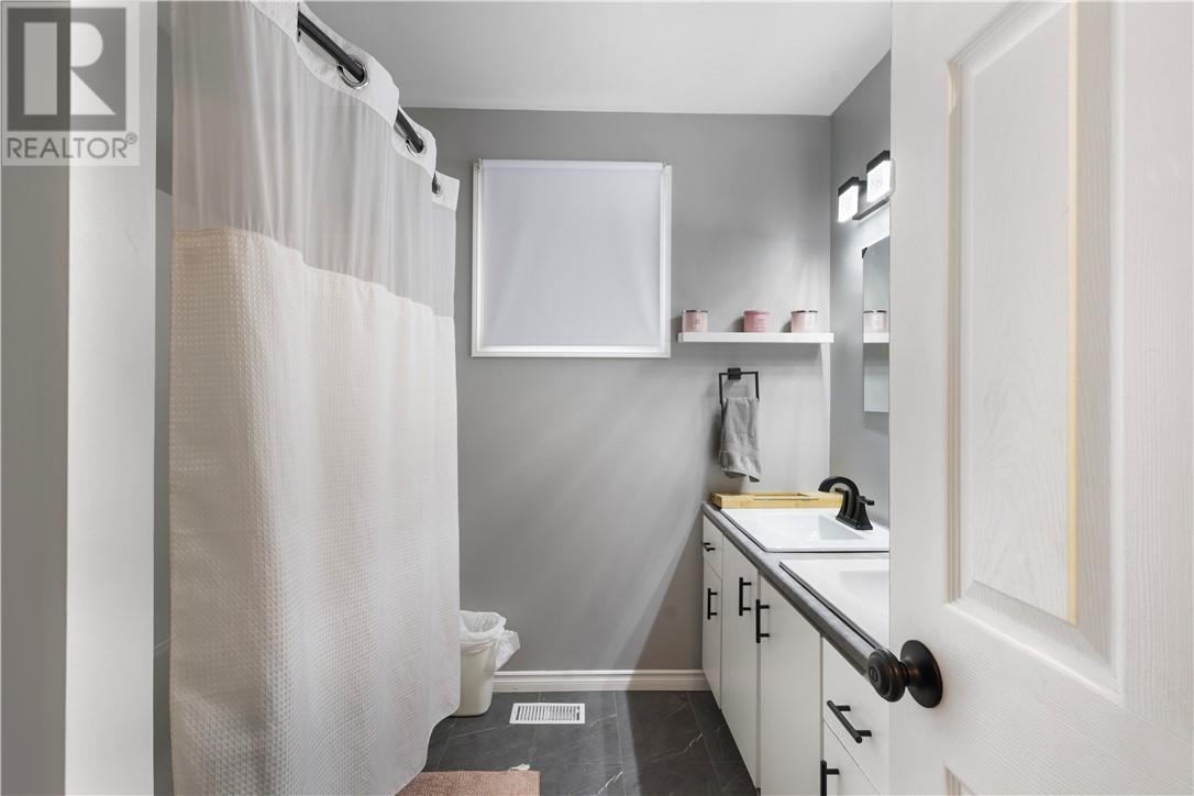 428 Wood Street - Image 30