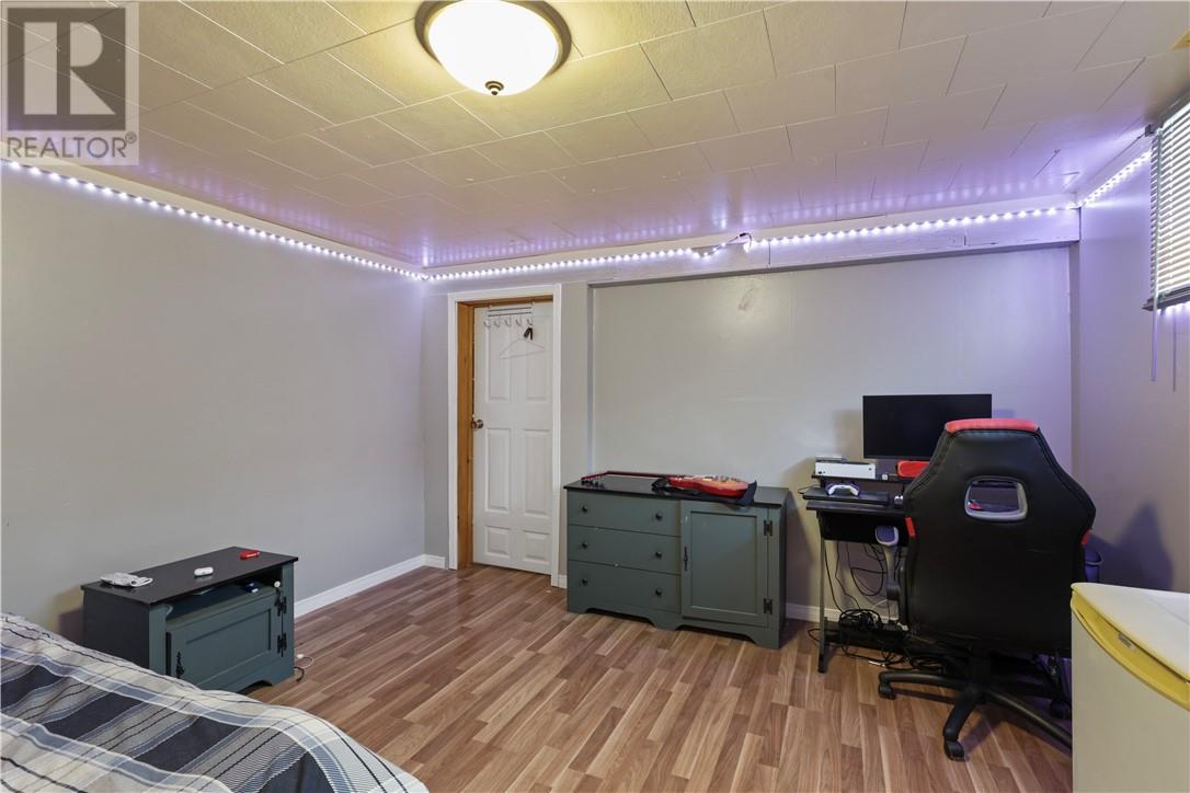 428 Wood Street - Image 37