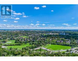 515 London Road, Newmarket, ON L3Y6E4 Photo 48