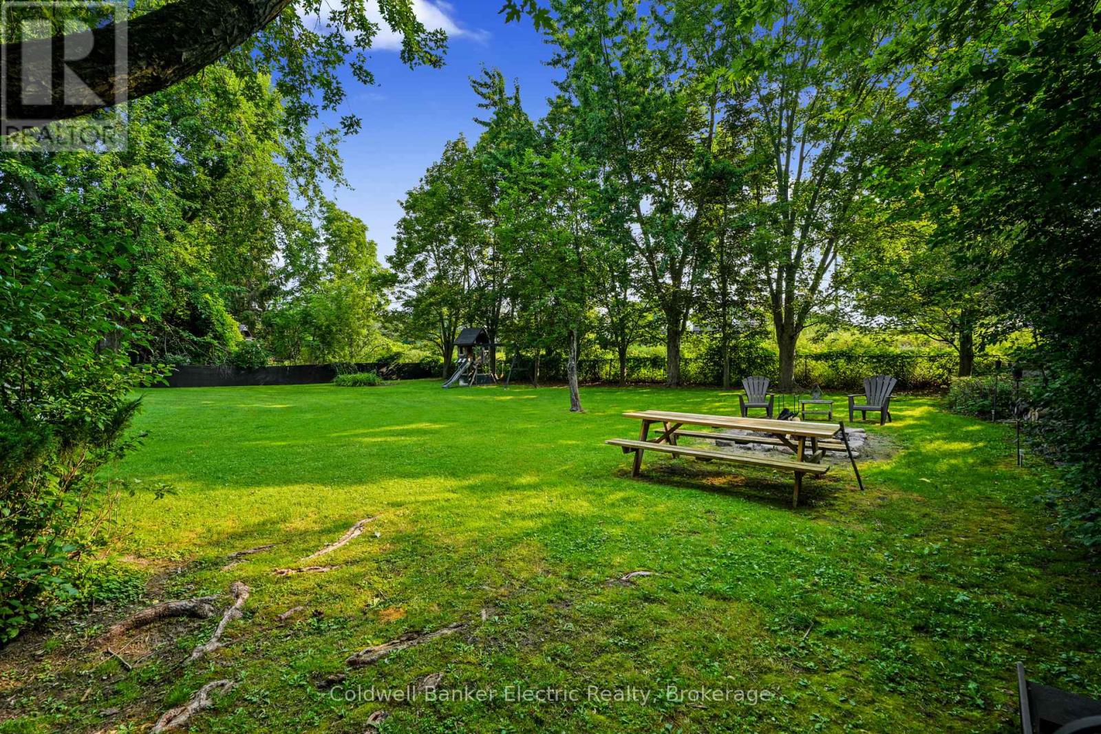 117 PINECREST AVENUE - 24