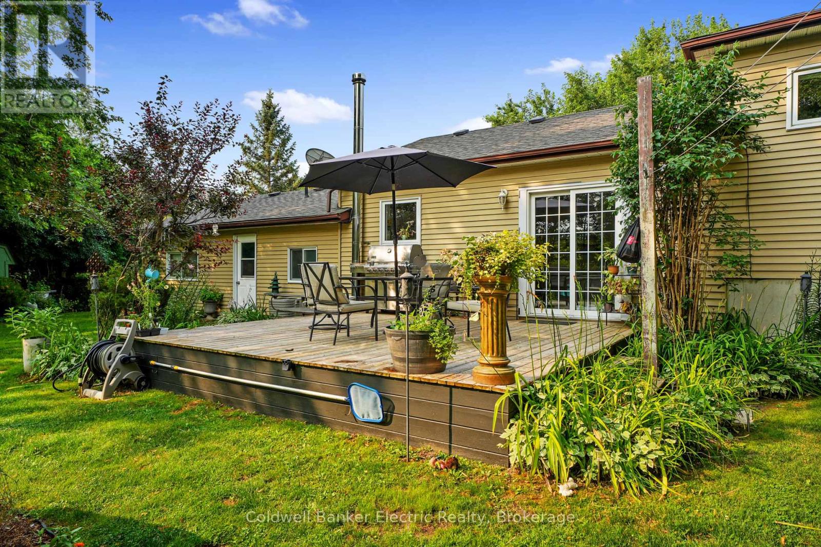 117 PINECREST AVENUE - 26