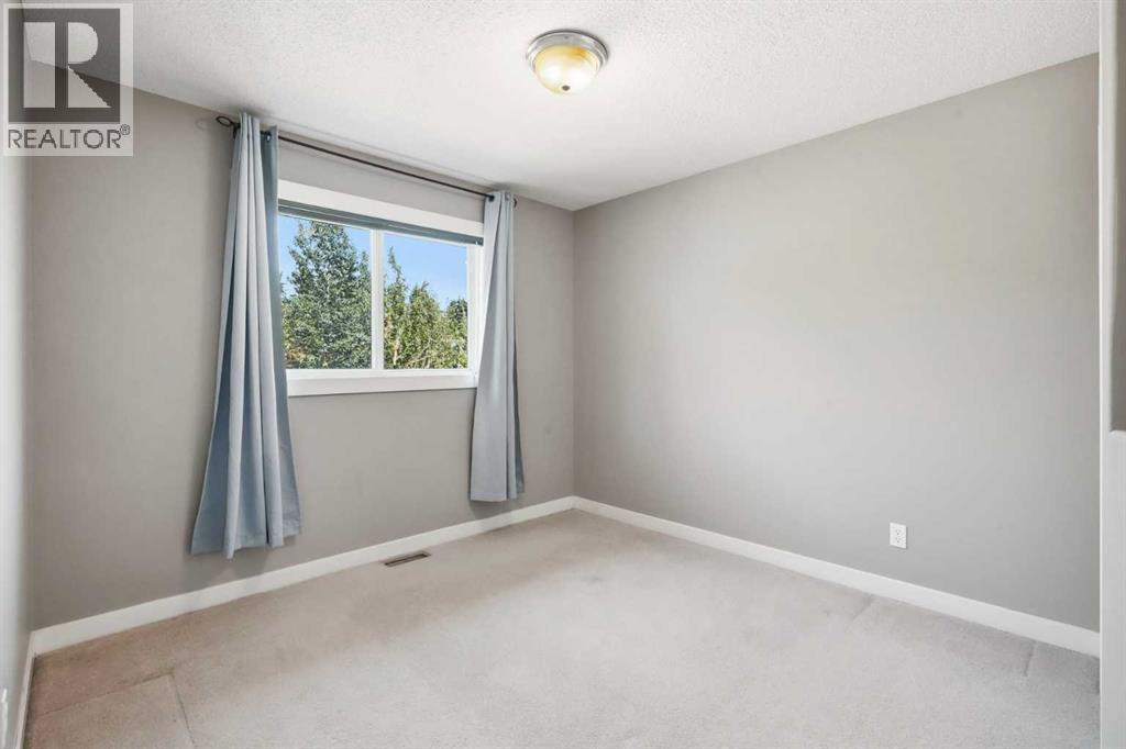 242 Tusslewood Grove NW - 22