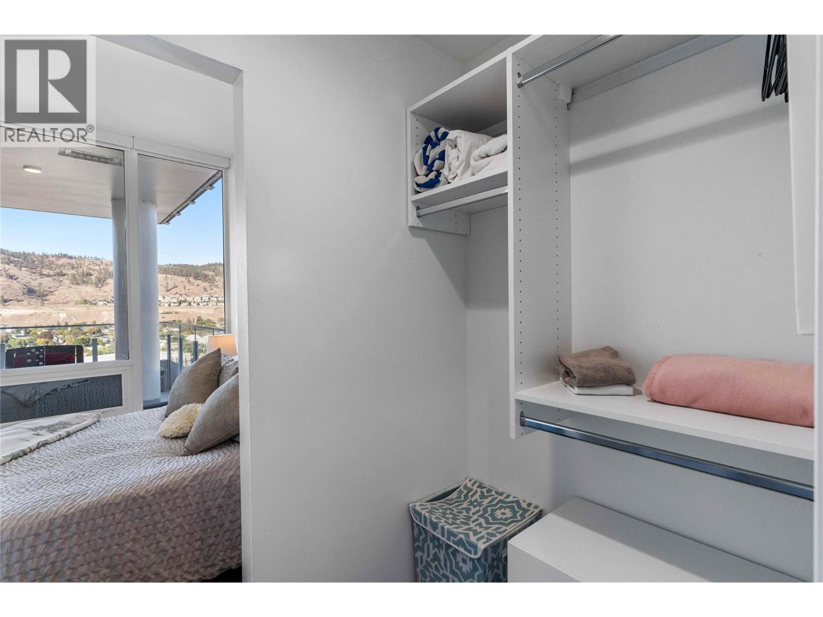 1401 1181 Sunset Drive, Kelowna