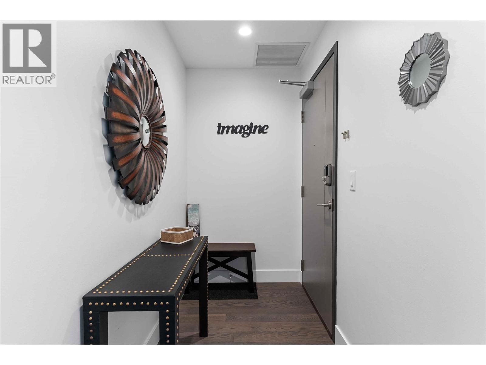 1401 1181 Sunset Drive, Kelowna