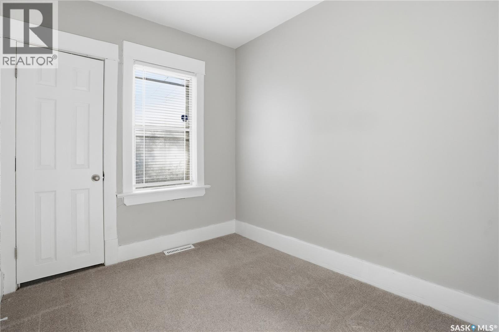 1008 Retallack STREET, Regina — photo 15