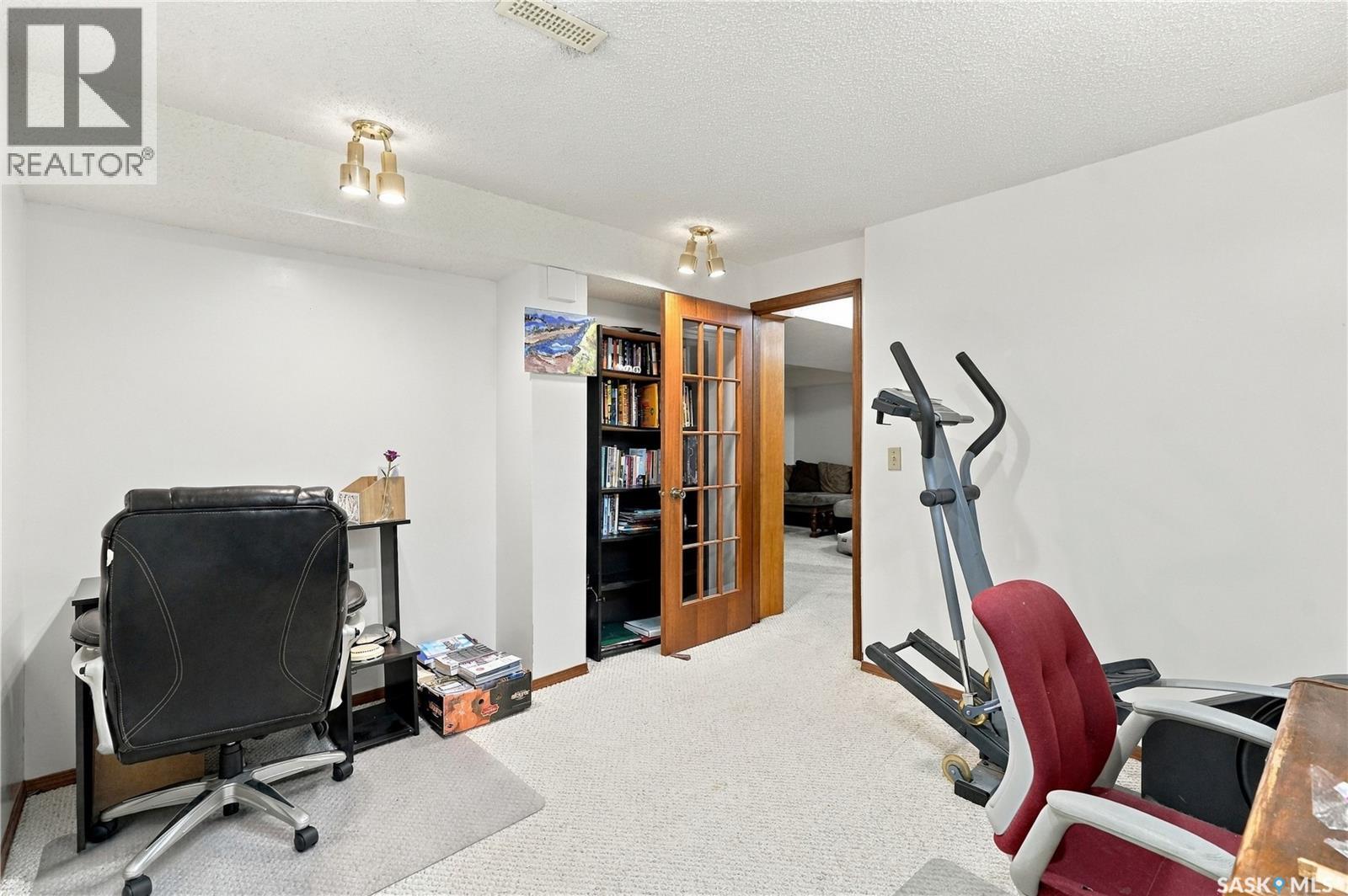3074 Reves ROAD, Regina — photo 30