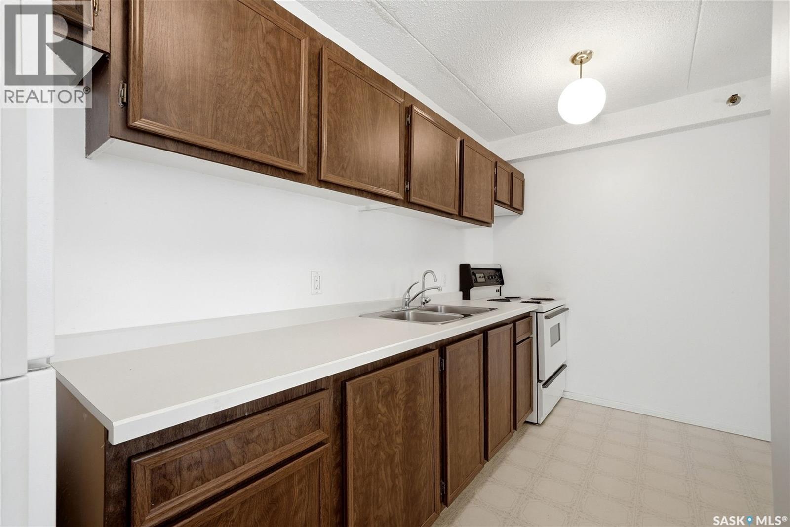 214 4045 Rae STREET, Regina — photo 10