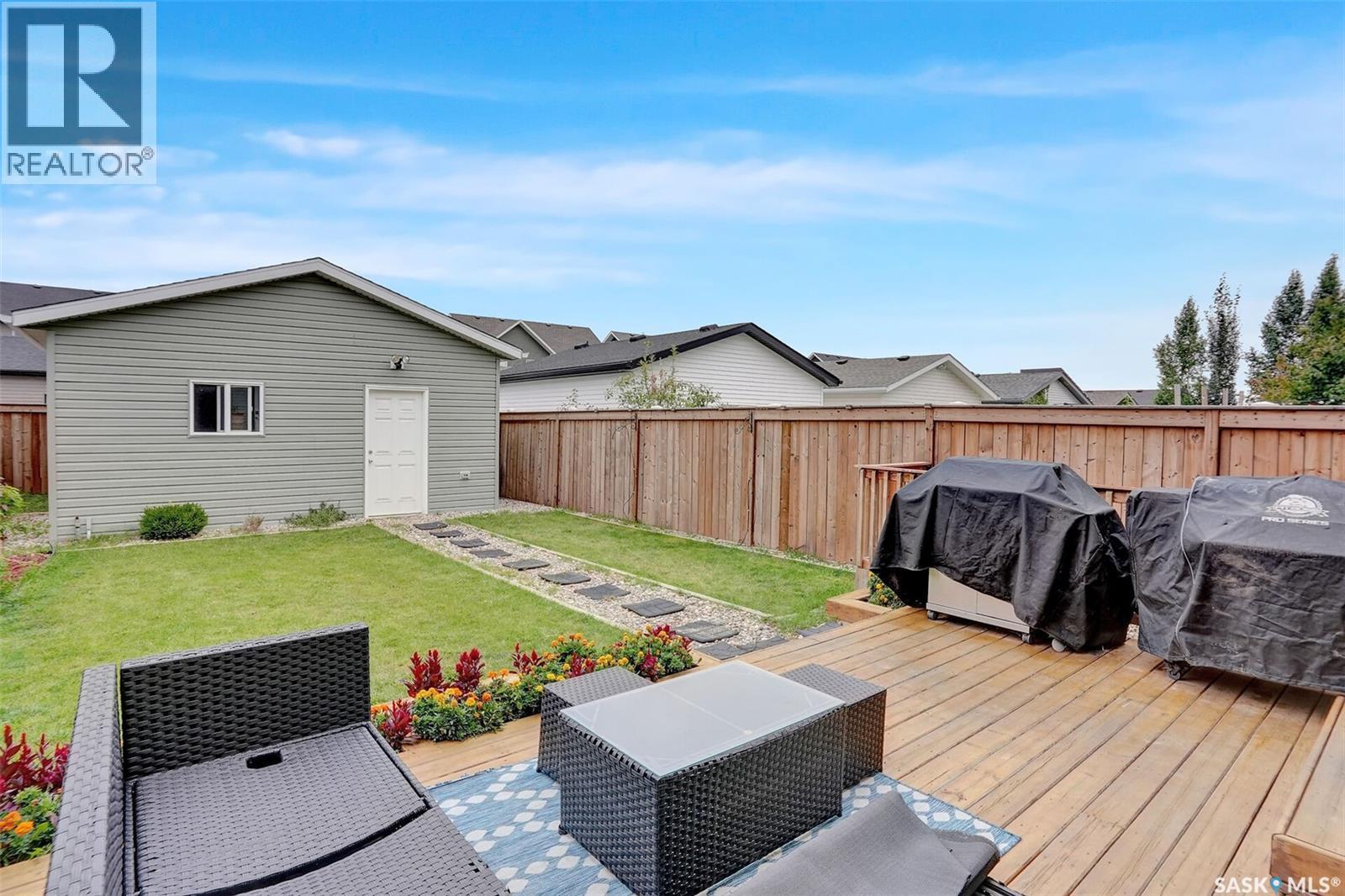 4305 Senecal DRIVE - 35