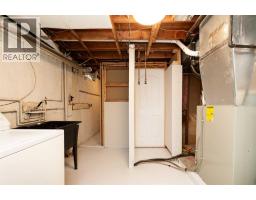 1301 17 Avenue S, Lethbridge, AB T1K1A3 Photo 32