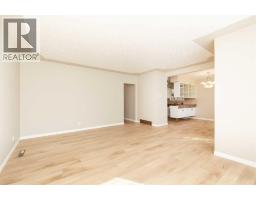 Living room/Dining room - 1301 17 Avenue S, Lethbridge, AB T1K1A3 Photo 8