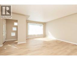 4pc Bathroom - 1301 17 Avenue S, Lethbridge, AB T1K1A3 Photo 6