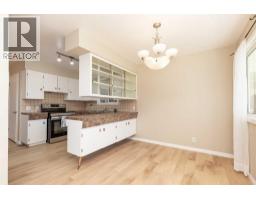 Bedroom - 1301 17 Avenue S, Lethbridge, AB T1K1A3 Photo 9