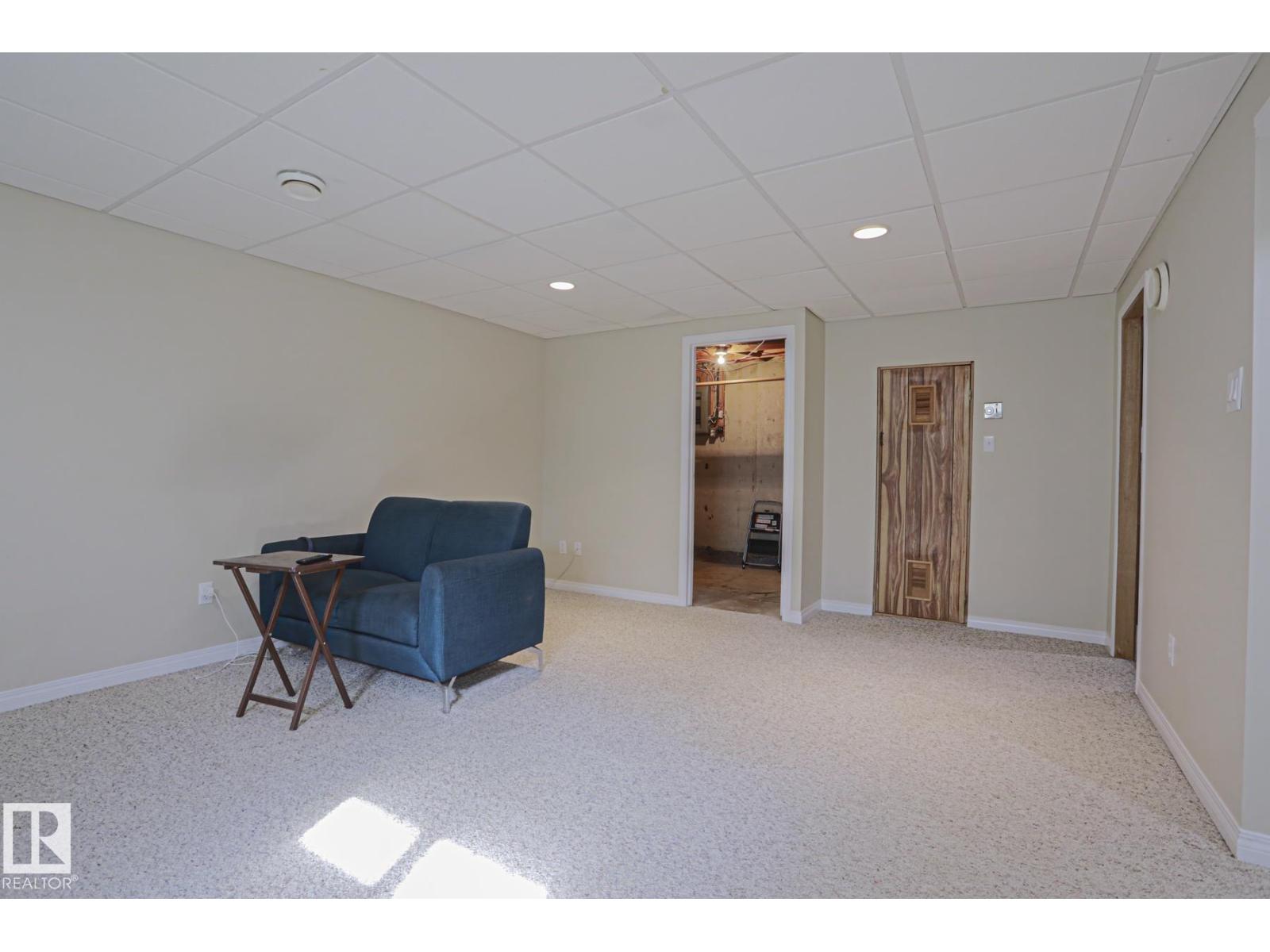 319 TELFORD CO photo 38