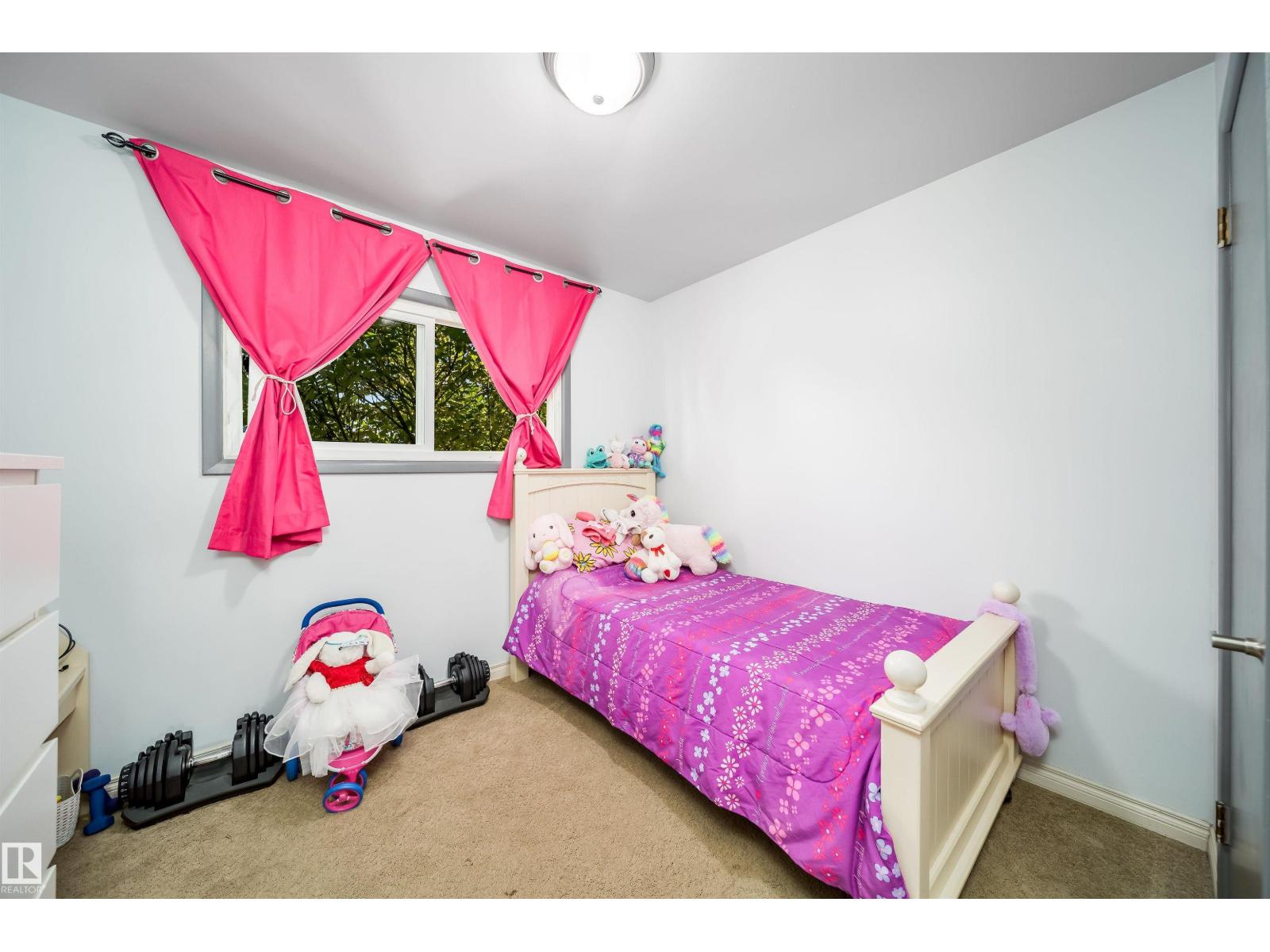 10245 160 ST NW - 23