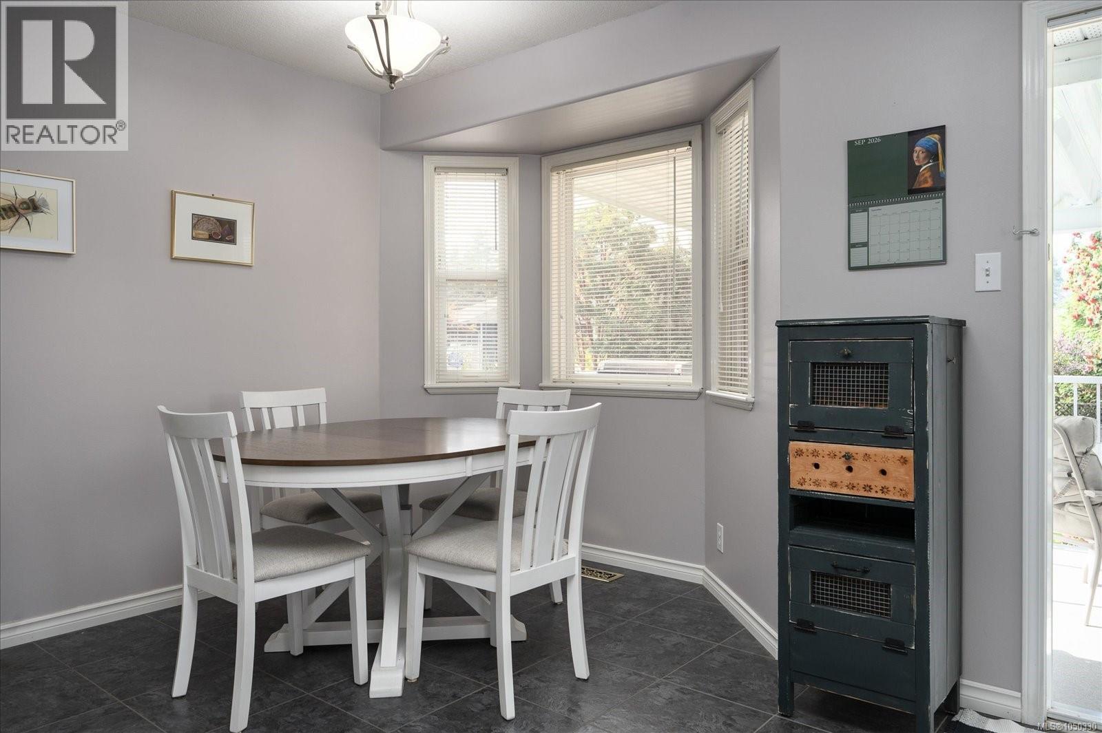 2187 Mountain Vista Dr - 11