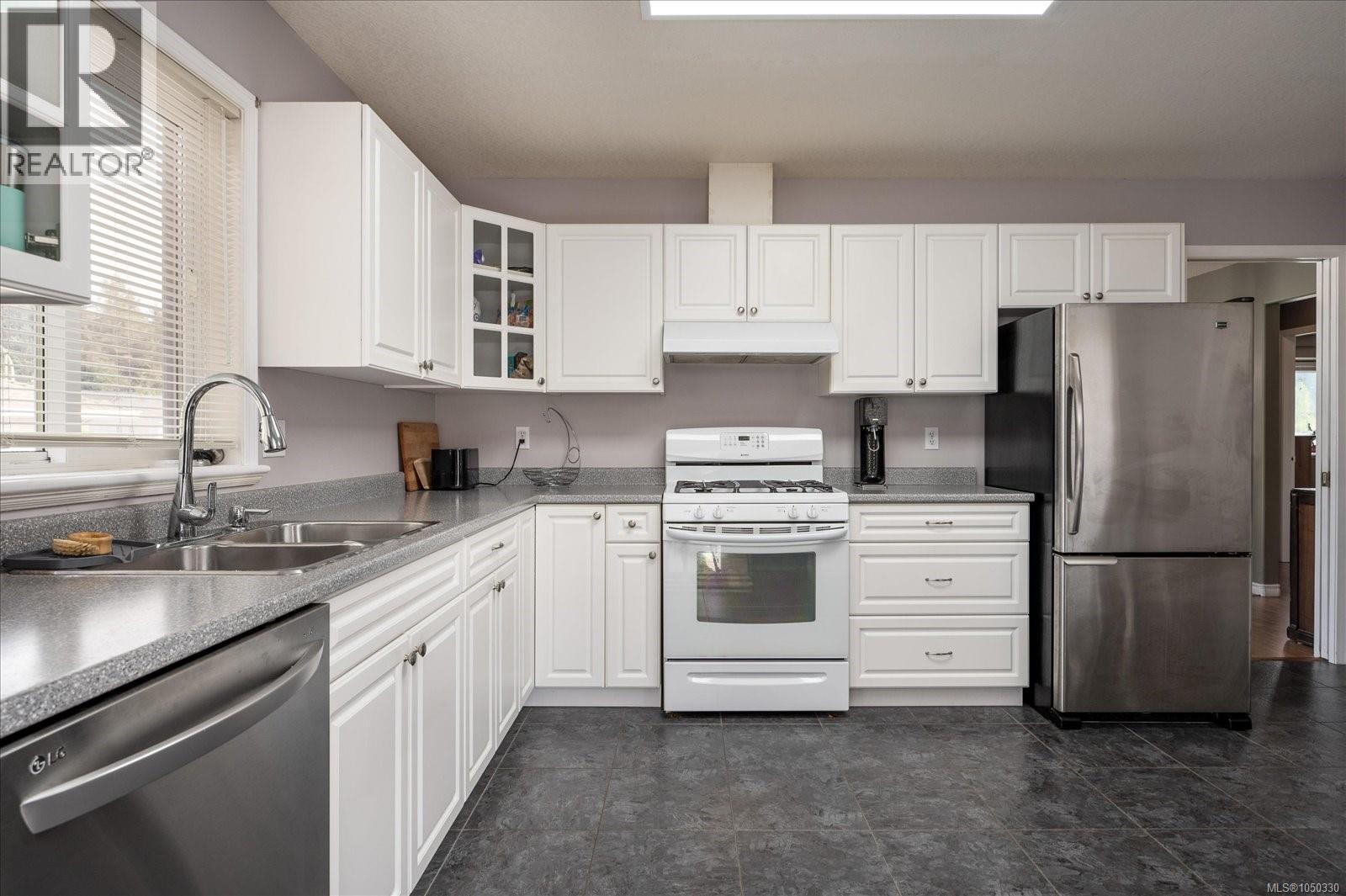 2187 Mountain Vista Dr - 14