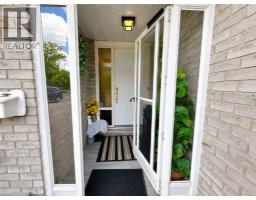 Kitchen/Dining room - 36 Oakhill Drive, Brantford, ON N3T1R1 Photo 6