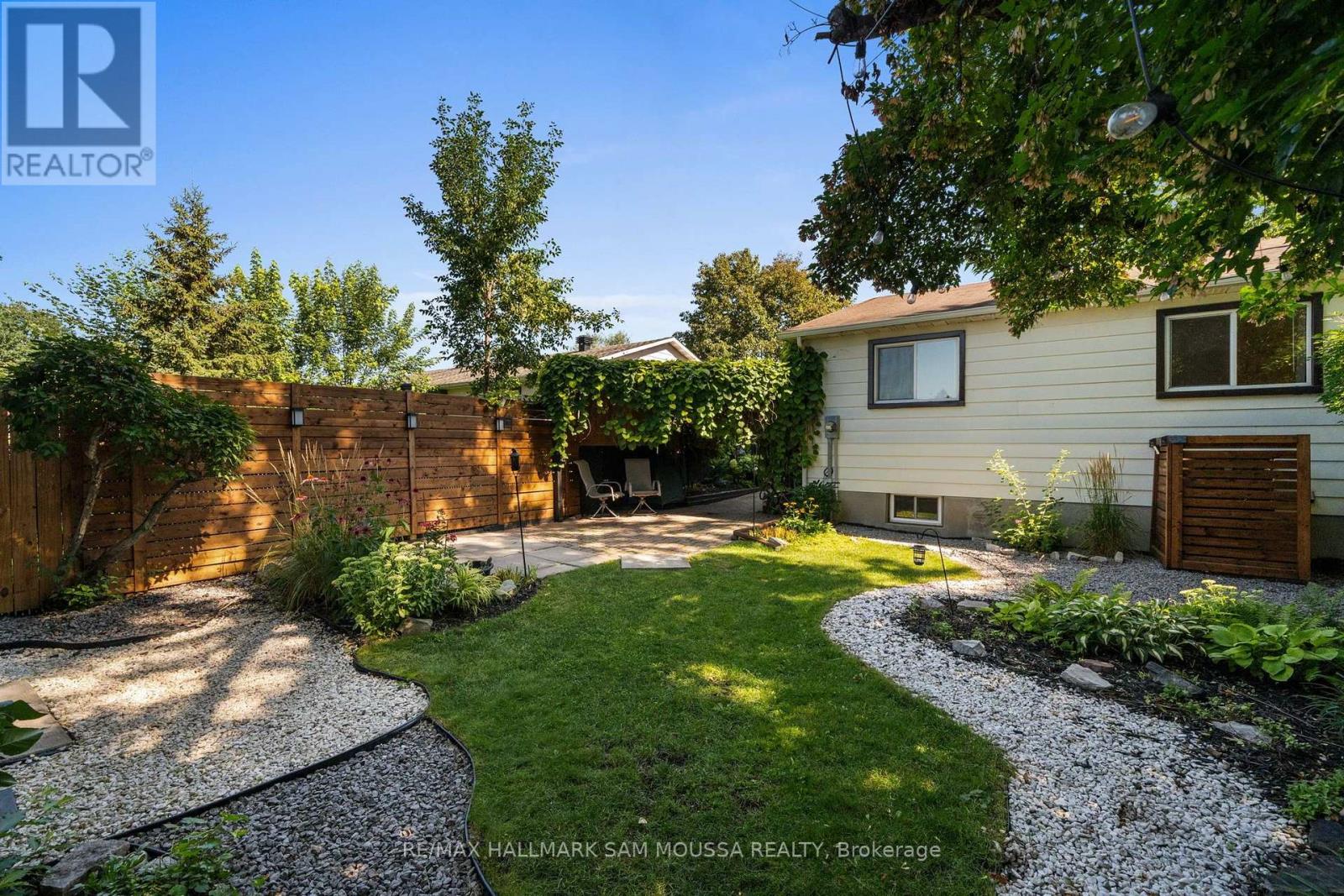 35 BALLANTRAE WAY - 35