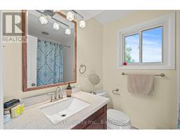 28 Black Knight Road, St  Catharines, ON L2N3C1 Photo 18
