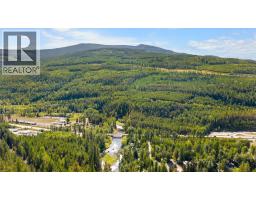 8440 3 & 95 Highway Lot# 135, Yahk, BC V0B2P0 Photo 26
