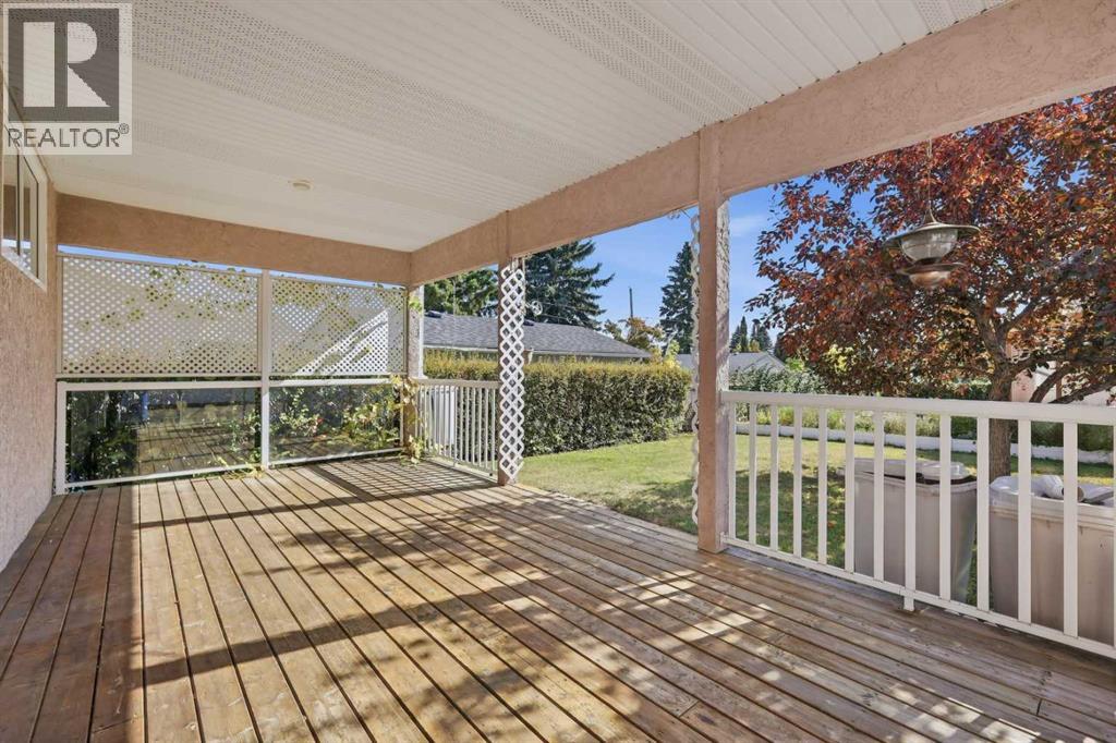 Listing photo – 5709 56 Avenue, Lacombe