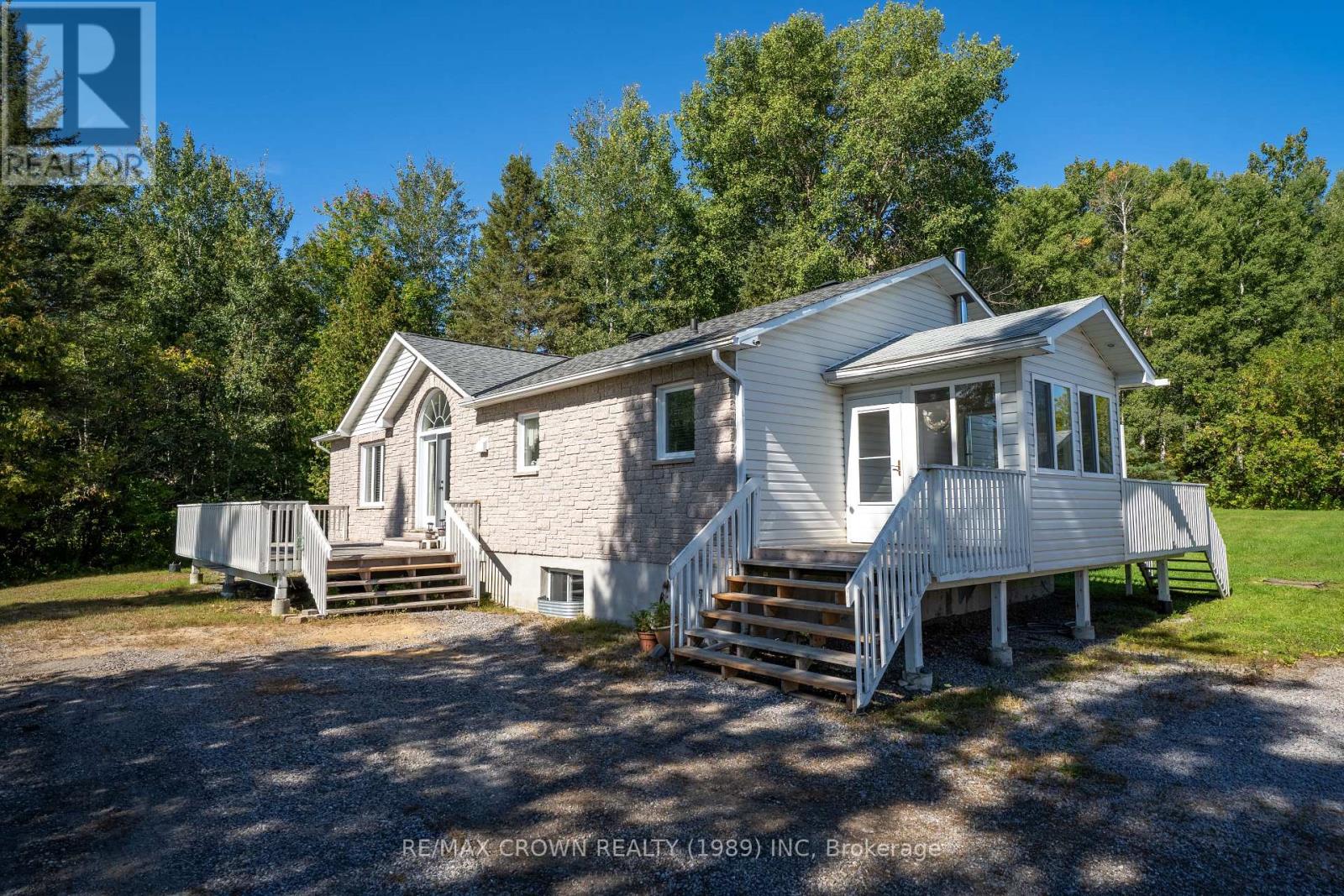 870 HIGHWAY 17 E - 3