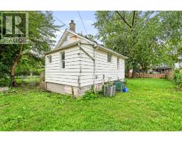 1016 Hickory Rd, Windsor, ON N8Y3S1 Photo 23