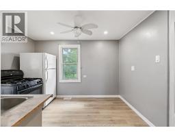 1016 Hickory Rd, Windsor, ON N8Y3S1 Photo 9