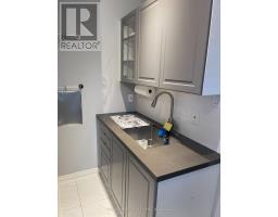 Main Floor - 281 Howland Avenue, Toronto, ON M5R3B8 Photo 7