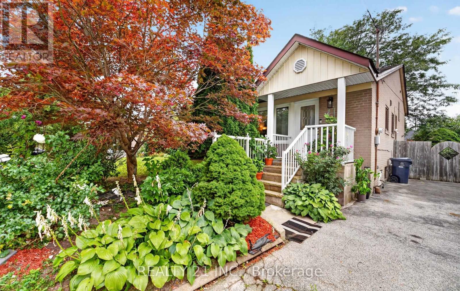 Photo of 16 BALTRAY CRESCENT