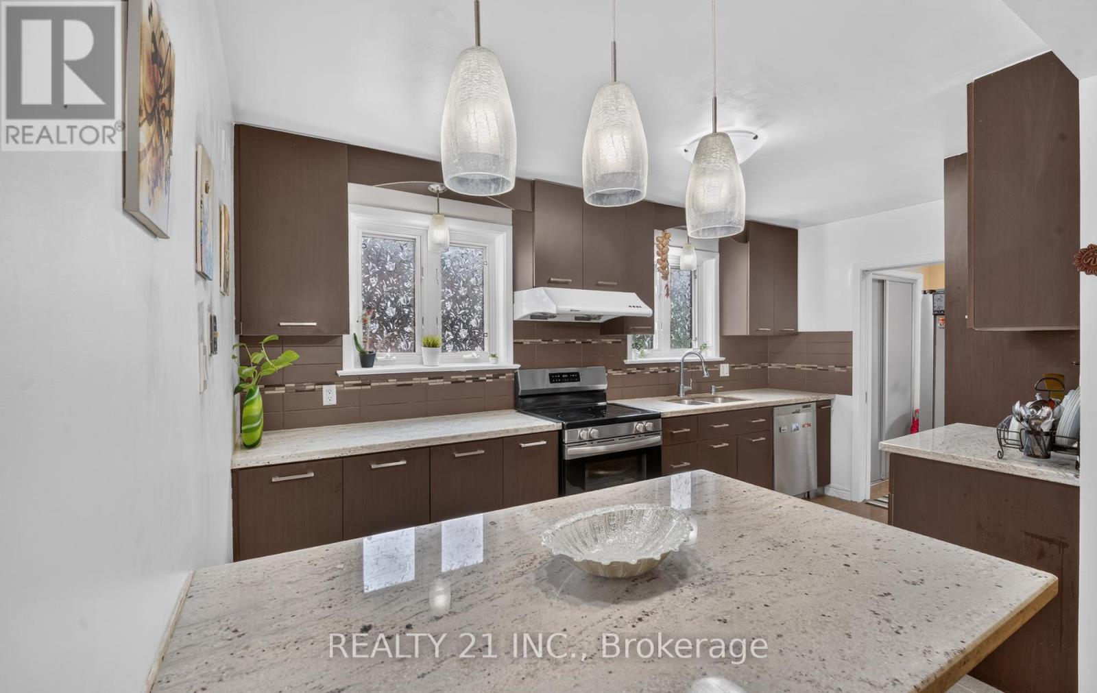 Photo of 16 BALTRAY CRESCENT