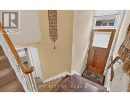 Bedroom 4 - 16 Baltray Crescent, Toronto, ON M3A2H4 Photo 7