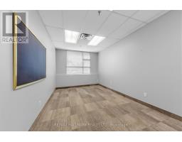 102 - 30 Kern Road, Toronto, ON M3B1T1 Photo 18