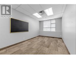 102 - 30 Kern Road, Toronto, ON M3B1T1 Photo 19