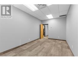 102 - 30 Kern Road, Toronto, ON M3B1T1 Photo 22