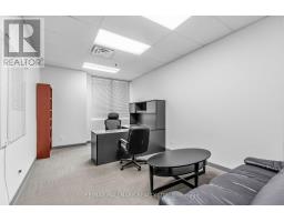 103 - 30 Kern Road, Toronto, ON M3B1T1 Photo 16