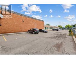 202 - 30 Kern Road, Toronto, ON M3B1T1 Photo 6