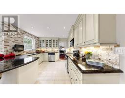 Laundry room - 45 Pinnacle Road, Toronto, ON M2L2V6 Photo 10