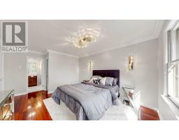 45 Pinnacle Road, Toronto, ON M2L2V6 Photo 22
